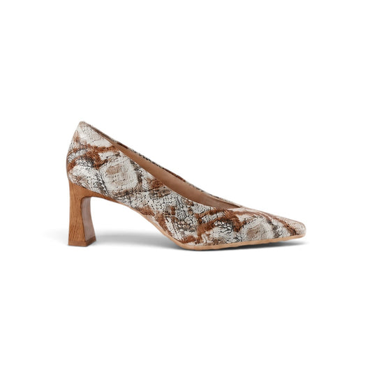 Hispanitas Canela court shoe in cognac python-embossed leather with sculpted heel and V-cut topline