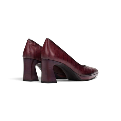 Last Glass of Rioja croc-embossed leather pumps, back view showing sculptured heel, by Estela