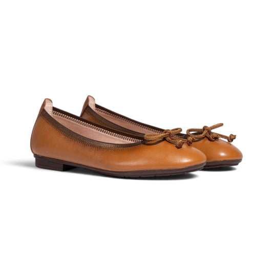 Mornings in Madrid Leather Ballet Flat – Hispanitas 3731 – Cuero