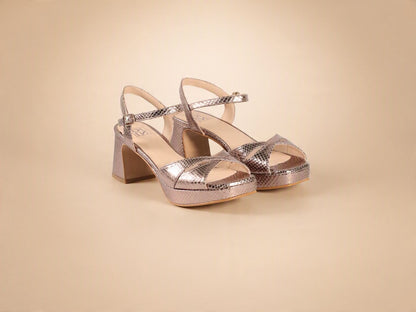 Solana platform sandals, pair viewed from the front